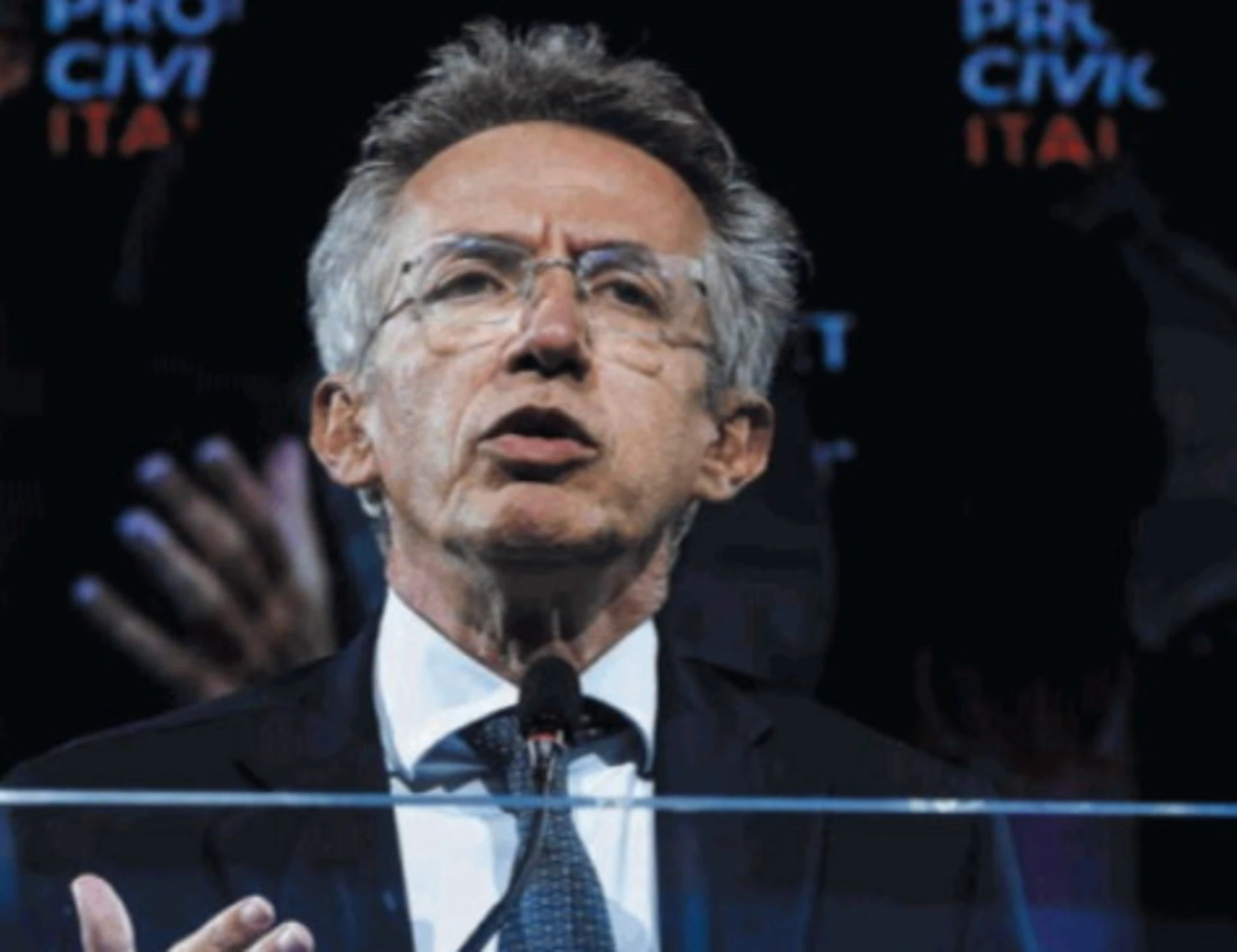 Gaetano Manfredi, il sindaco-prof pronto a prendere il posto di Elly Schlein