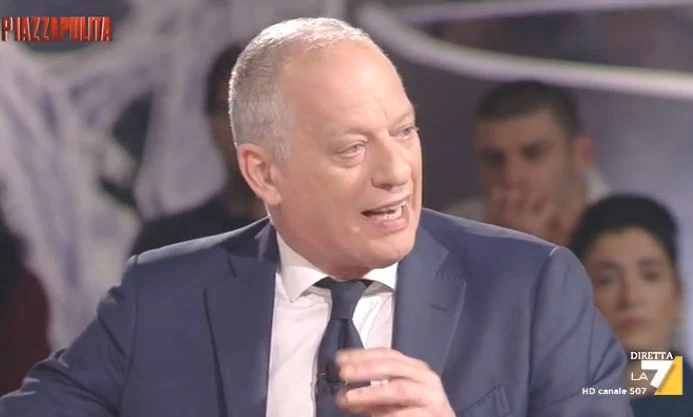 Piazzapulita, Peter Gomez la spara contro Matteo Salvini: "Cosa gli farà perdere le elezioni"
