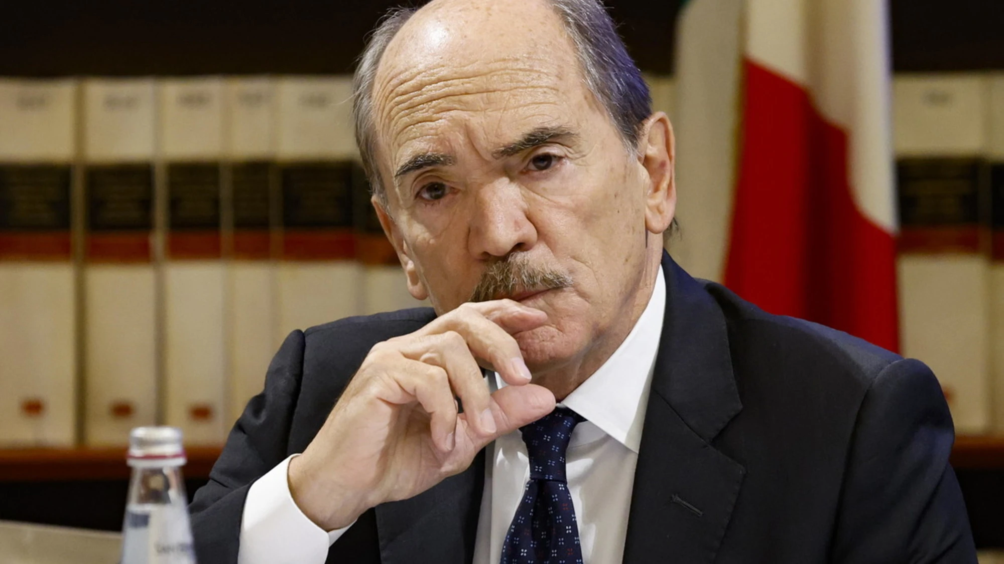 De Raho, quella strana indagine del grillino sulla Lega