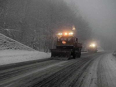 Immacolata sotto neve, gelo e bora