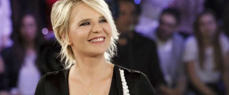 Amici, svelato il nuovo ospite internazionale di Maria De Filippi per la serata di sabato sera