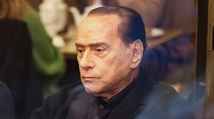 Silvio Berlusconi, il "pizzino" a Mario Draghi: le due dati segnate in rosso, crisi di governo possibile