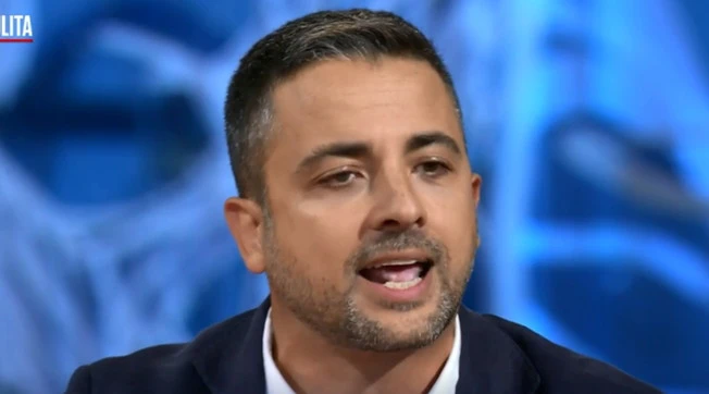 Furfaro, sparata contro il governo: "Un giochino diabolico dietro i migranti"