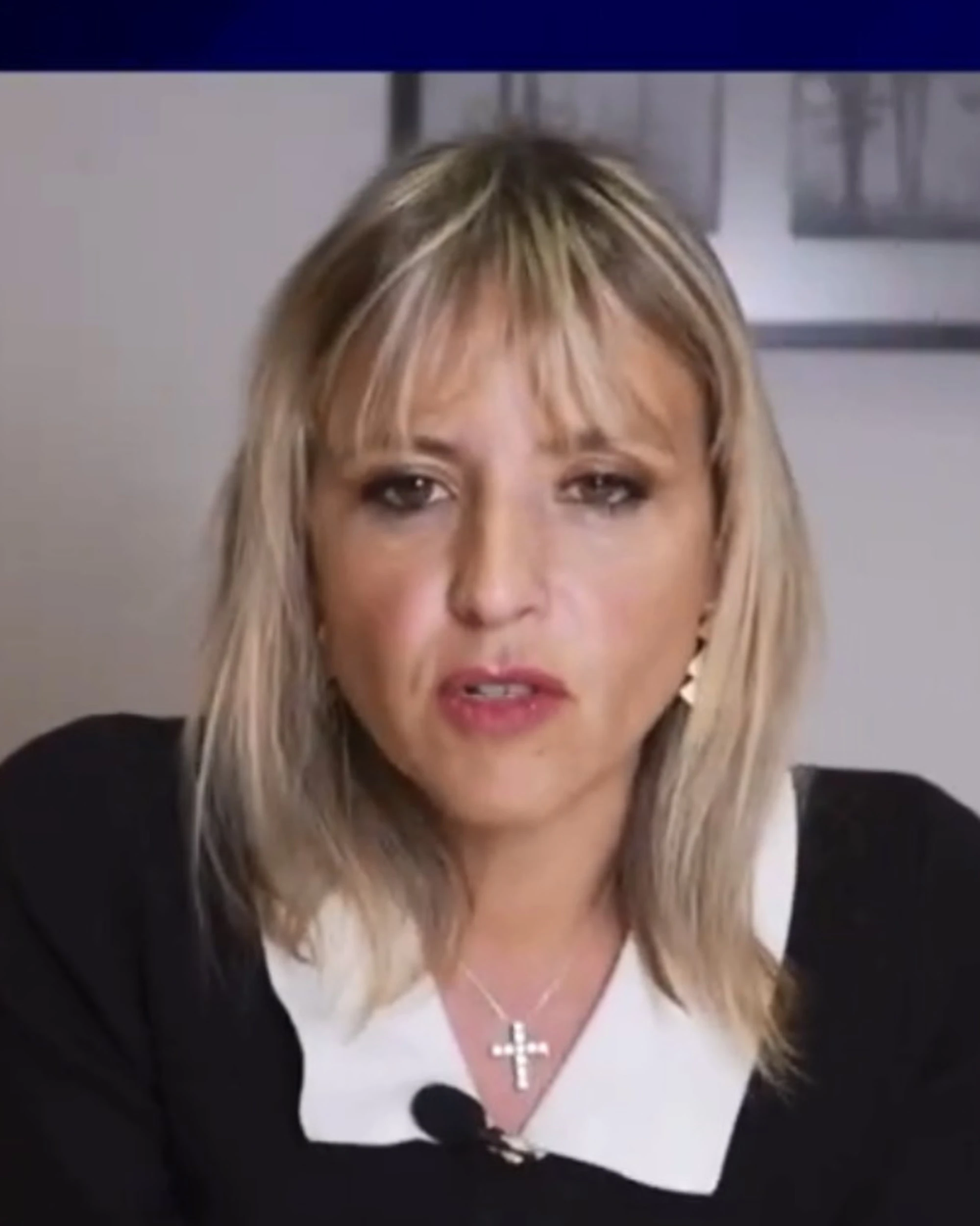 È sempre Cartabianca, Sardone zittisce Scanzi: "E l'A1?"