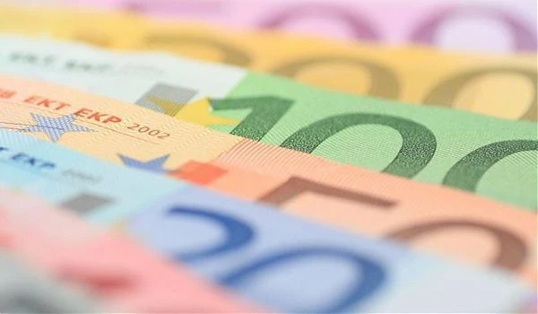 NEL 2018 IL RAPPORTO DEFICIT/PIL E' SCESO AL 2,2%