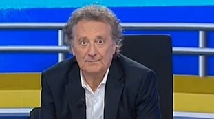 Enzo Iacchetti umiliato in pizzeria: "Mangia queste", come campava