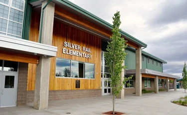 Oregon, 16enne spara: strage nella scuola elementare, 4 morti. Chi lo ha fermato e ucciso
