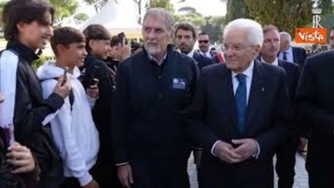 Mattarella al Villaggio Protezione civile riceve "passaporto del cittadino informato" da Ciciliano
