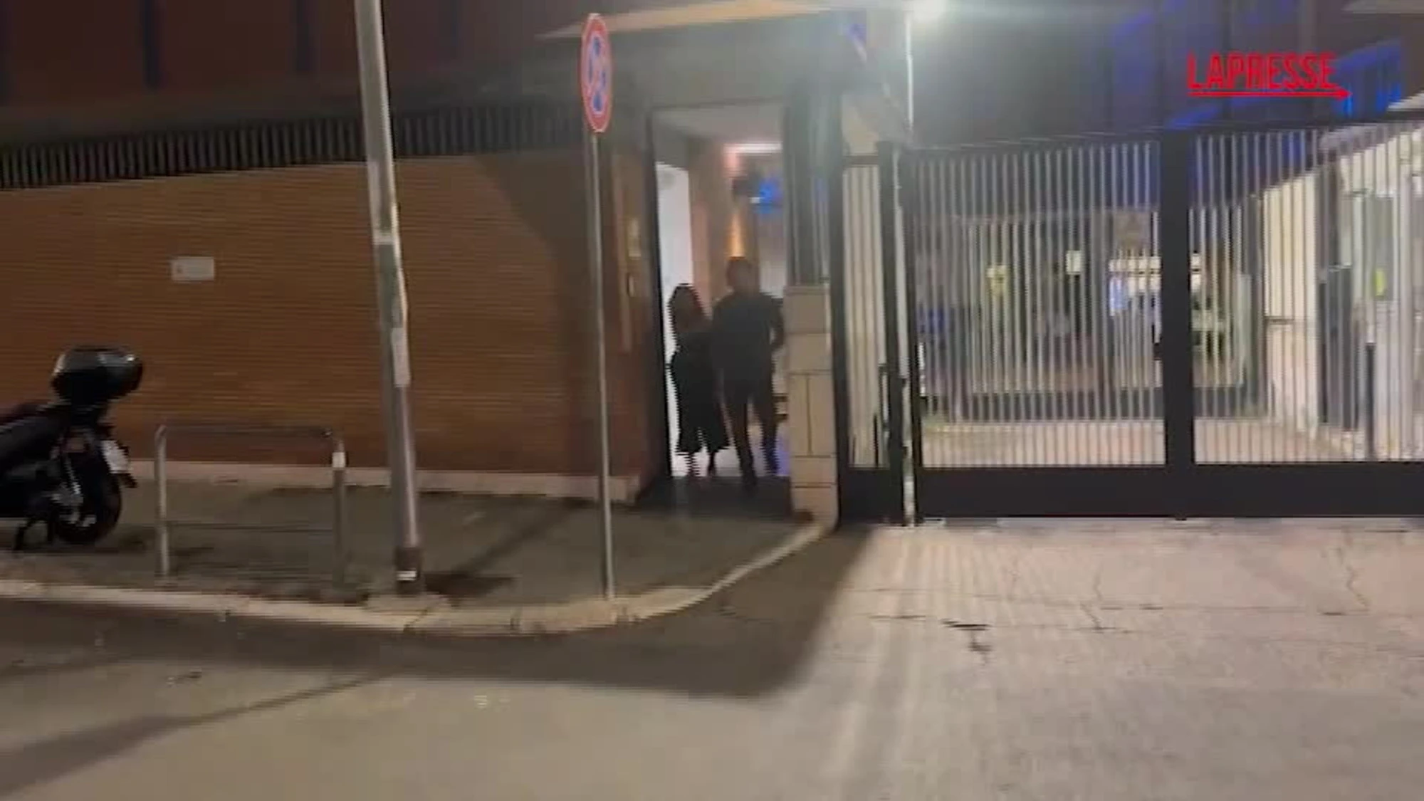 Report, Presutti e Piervincenzi dopo incontro con Corsini: "Non possiamo parlare"