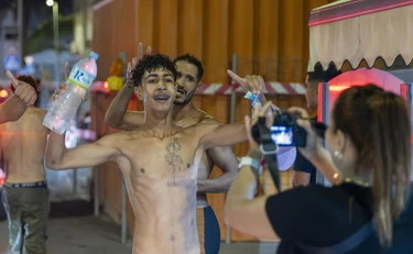 Ceuta, Spagna invasa dai migranti. E il Pd perde il controllo con Meloni