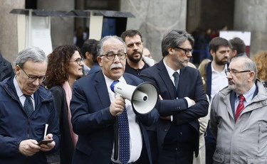 Juve Stabia premiata dai camorristi: il piddino Ruotolo accusa il sindaco dem