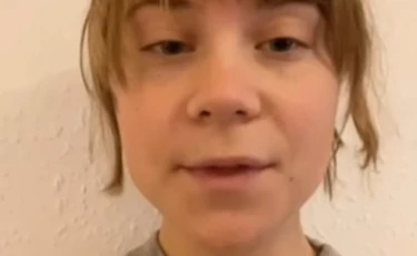 Greta Thunberg, follia su Gesù: irrisa da mezzo pianeta