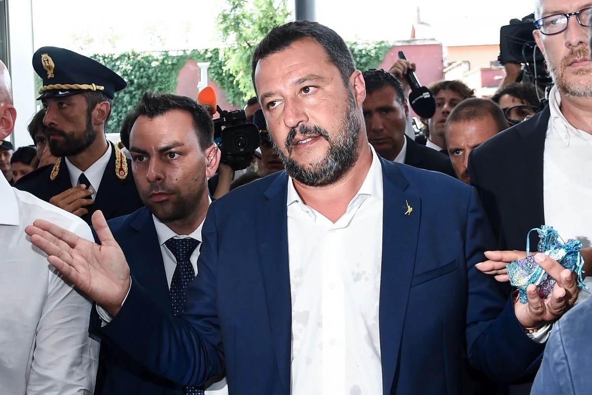 GOVERNO: SALVINI "MAI ARRENDERSI", LEGA ATTENDE SEGNALI DA M5S