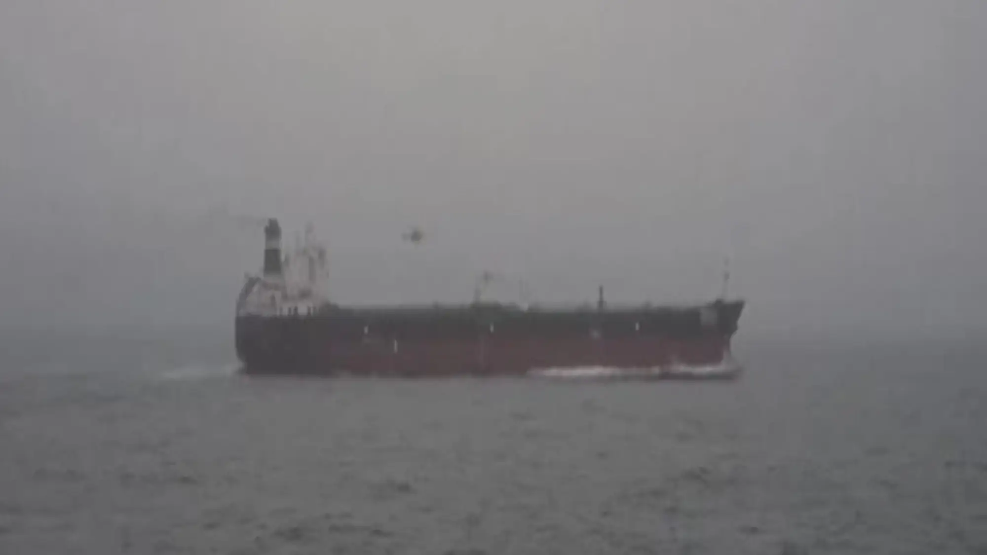 Russia, la marina francese intercetta una petroliera di Mosca nell’Atlantico