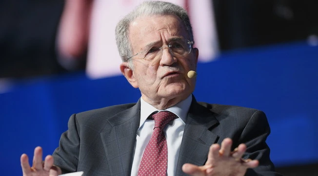 Mark Rutte, Romano Prodi durissimo: "Anche i nani si sentono giganti, così l'Europa muore. Ricordatevi la legge di Fracassi"