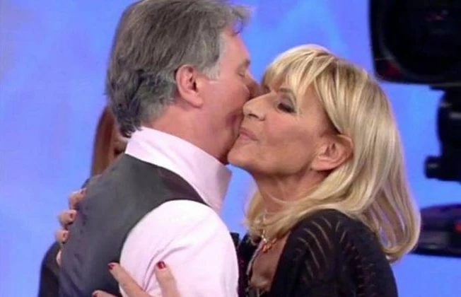 Uomini e donne, Gemma Galgani abbatte il Gabbiano: ora gode lei, che cosa spunta sui social