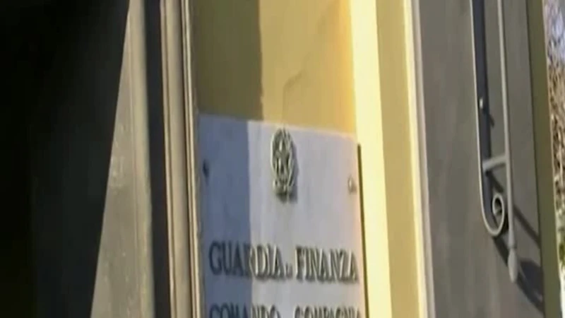 https://media.liberoquotidiano.it/wmvfh0TZE6BbqWZ7_mA2q2zF_qQRTDlt4wc4yqBSerI/width:800/quality:90/aW1hZ2VzLzIwMjUvMTAvMjcvMDc1NDE0Mjg1LWE4YjJlZmQ0LTgxMjctNDNjNy04OTEyLTFlYTZlOWY2OWM3MS5qcGc.webp