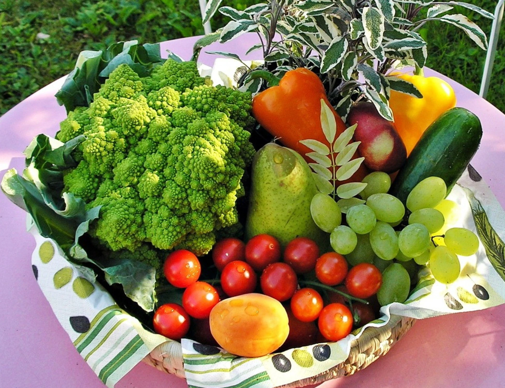 Vivere più a lungo, le tre verdure che "curano" il cuore e "scacciano" i tumori