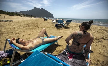 Un’estate italiana: più turisti, meno sbarchi