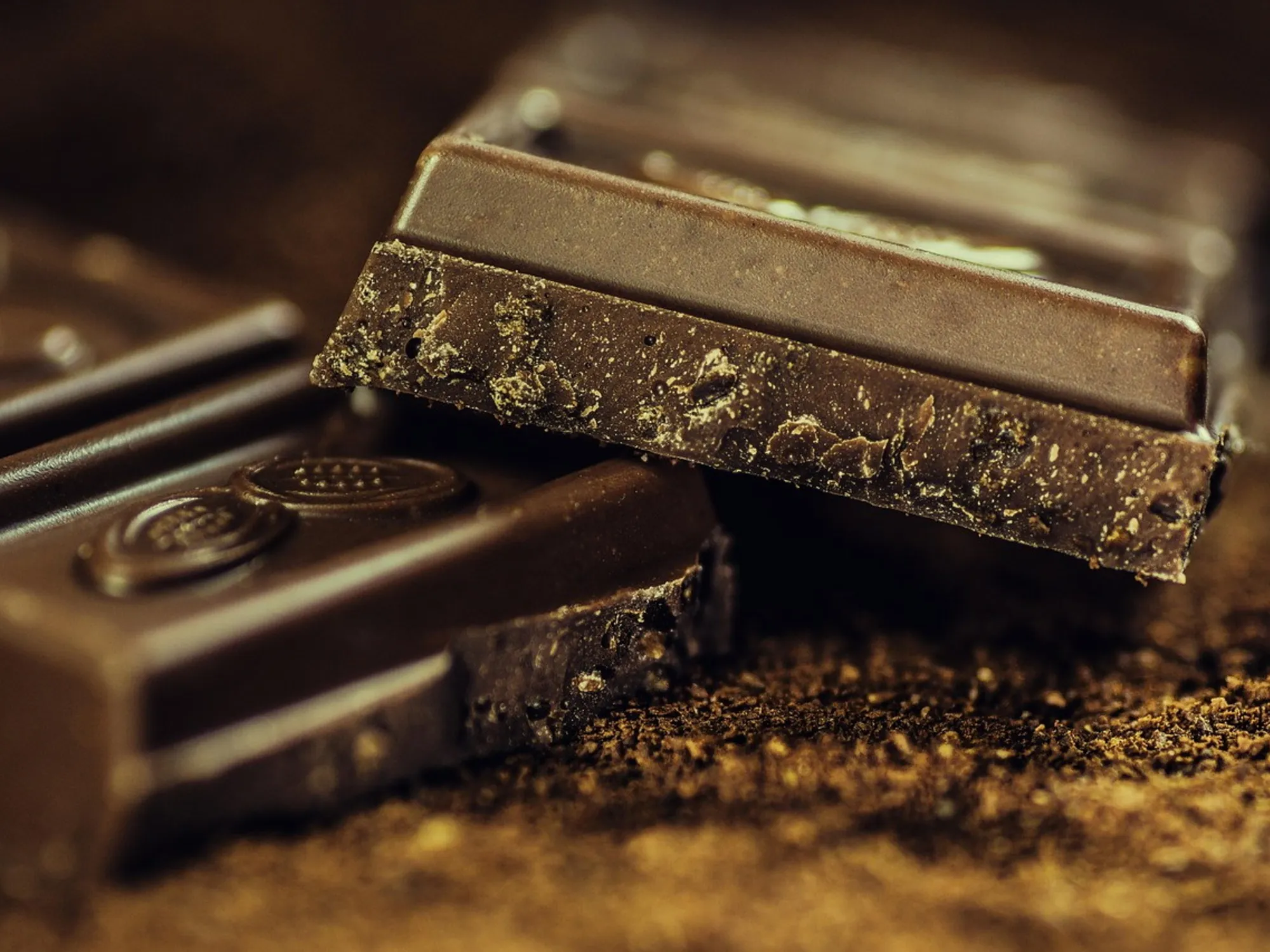 Leggi l'articolo: Cioccolato? I due errori da non fare mai: cosa si rischia
