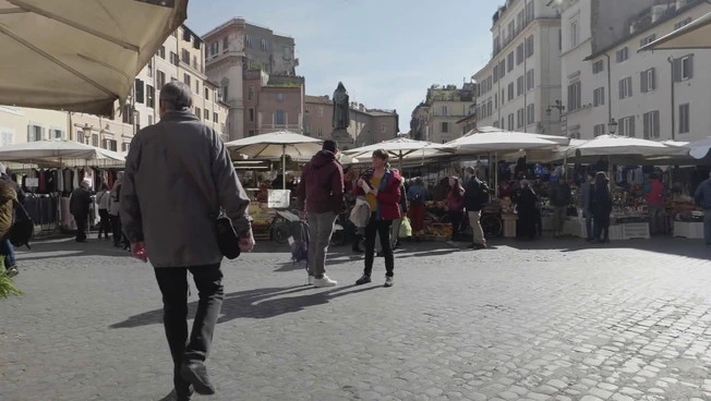 Accelera la desertificazione commerciale, dal 2012 scomparsi 156mila negozi