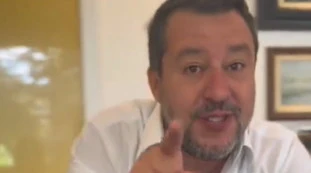 Salvini replica a Saviano: "Io dissociato? Ecco la miglior risposta"