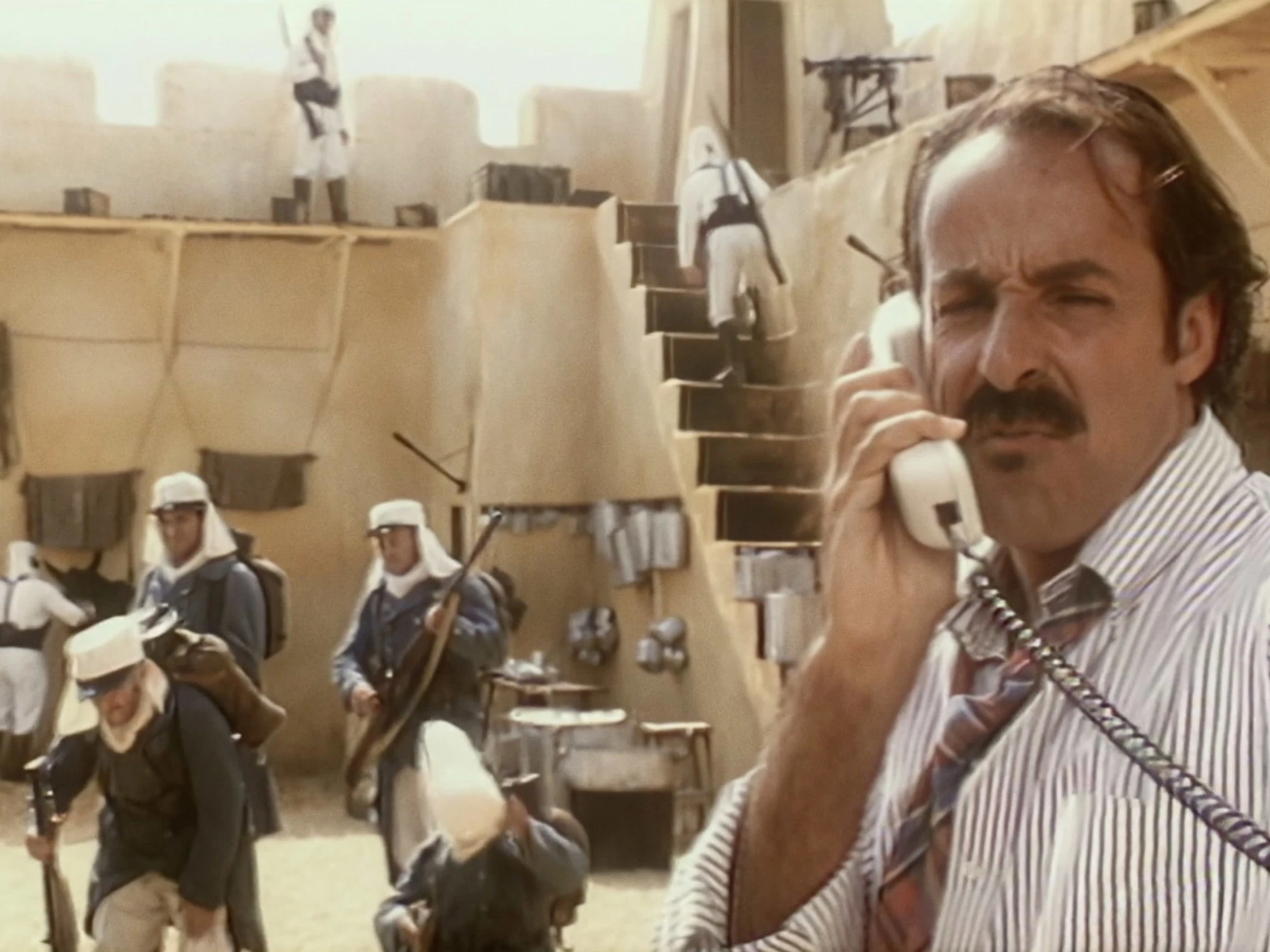 Sanremo 2026, effetto-nostaglia: rispunta lo storico spot con Massimo Lopez