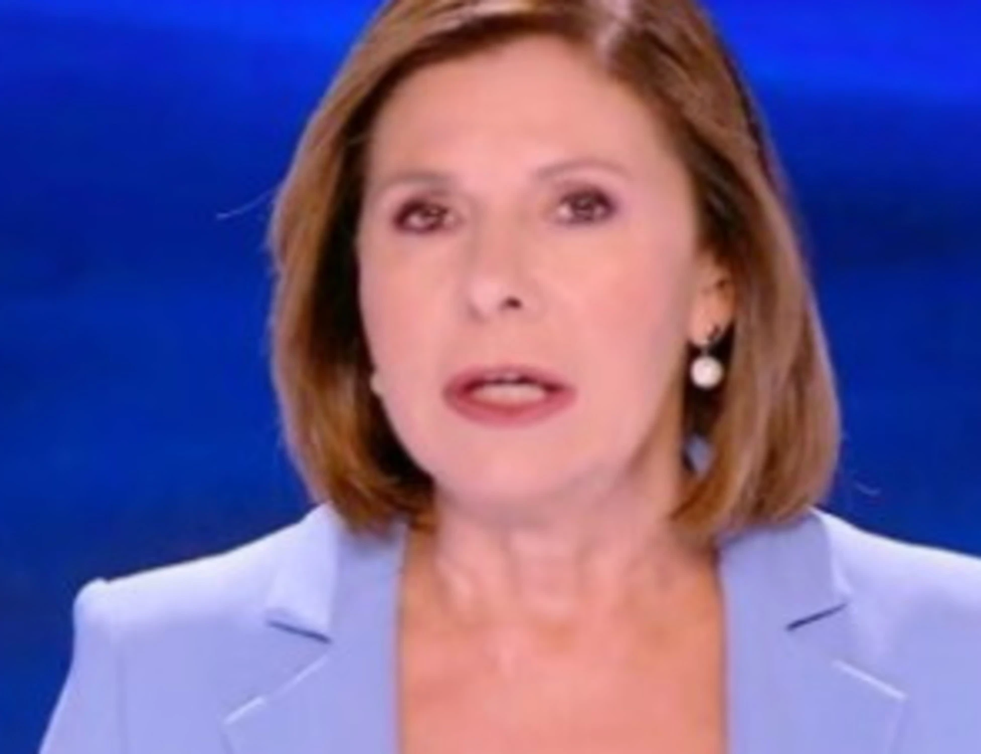 È sempre Cartabianca, urla e spintoni: Berlinguer ferma tutto