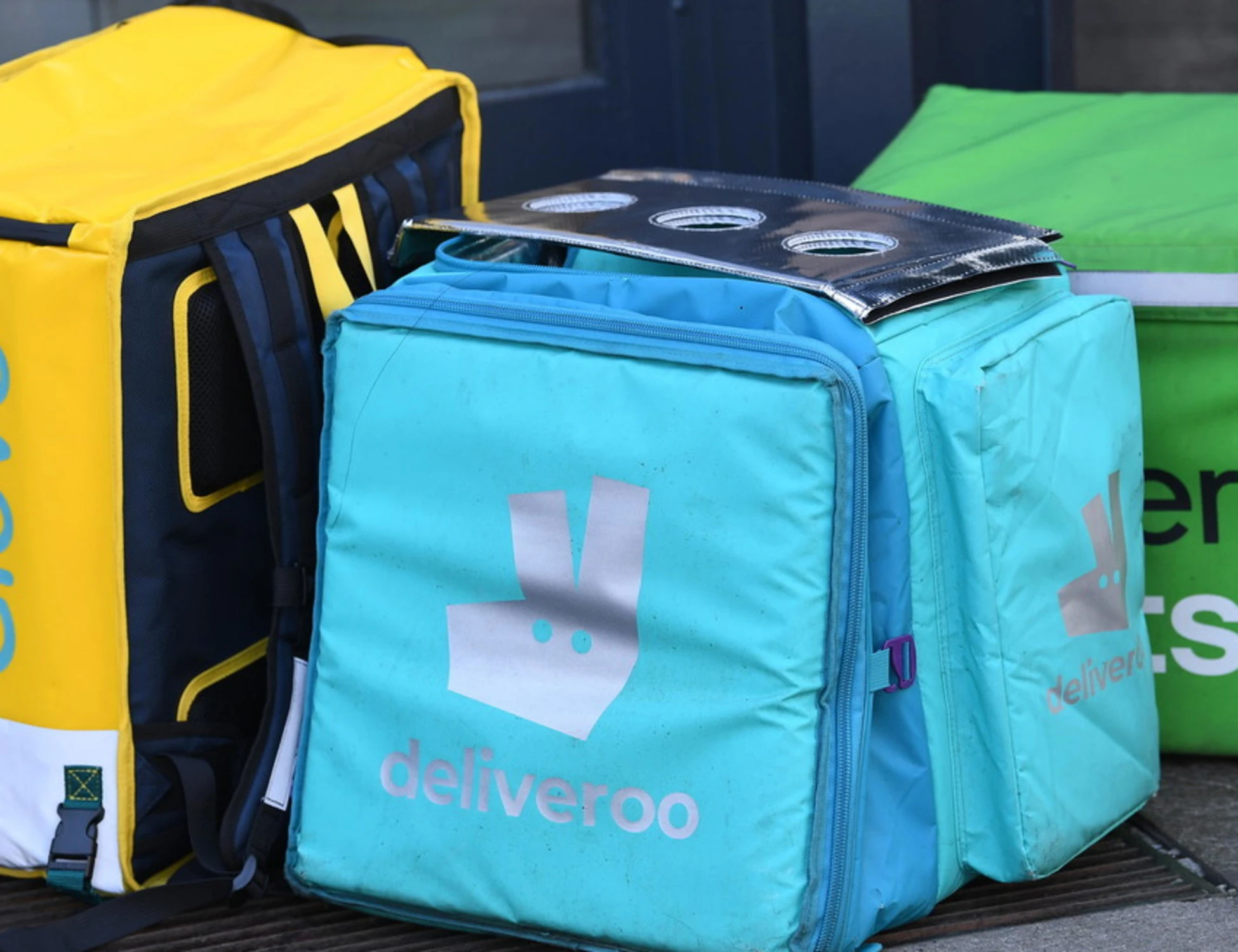 Deliveroo, l'inchiesta: il cibo più ordinato dagli italiani