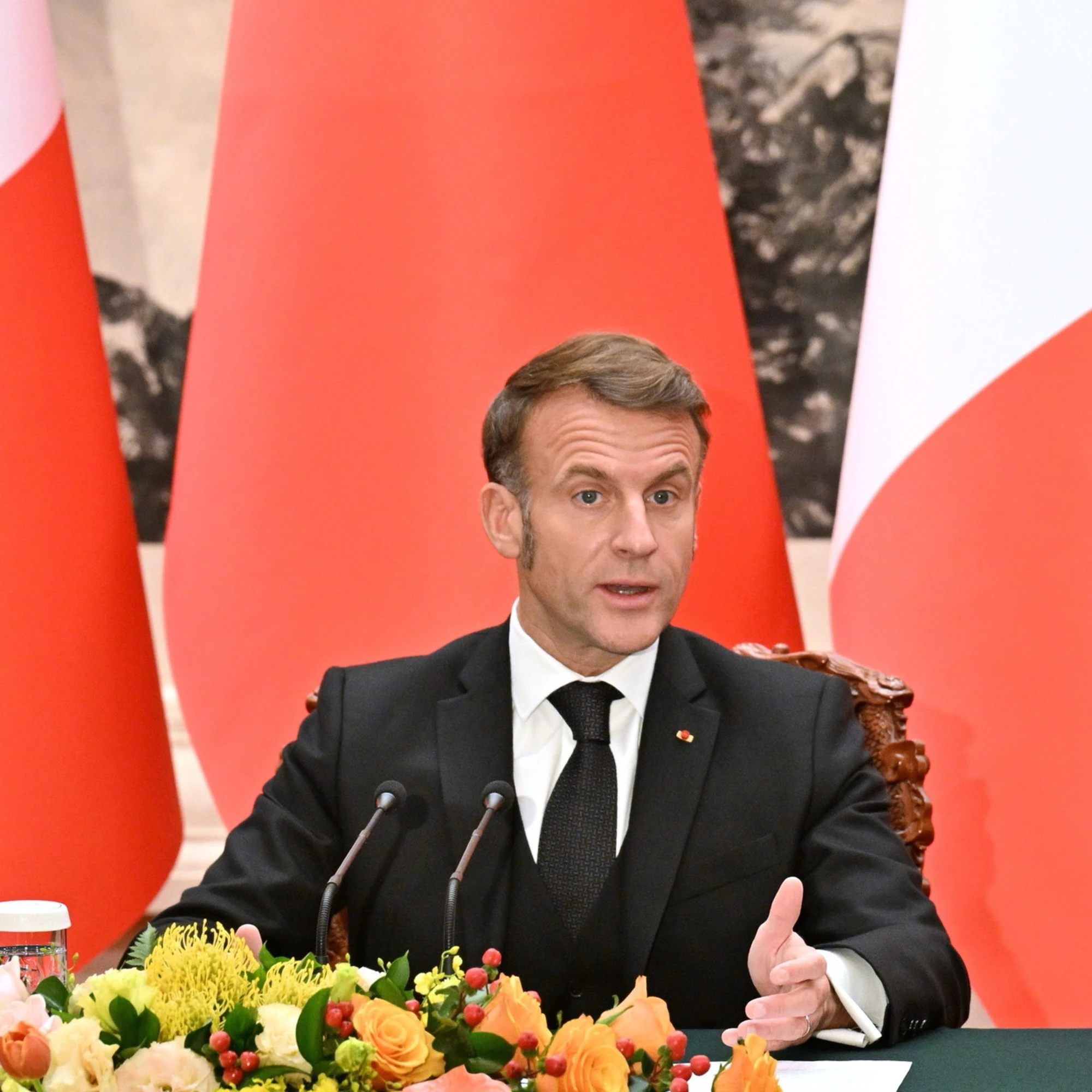La guerra in Ucraina e le follie di Macron