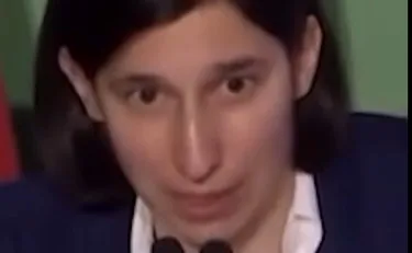 491x332