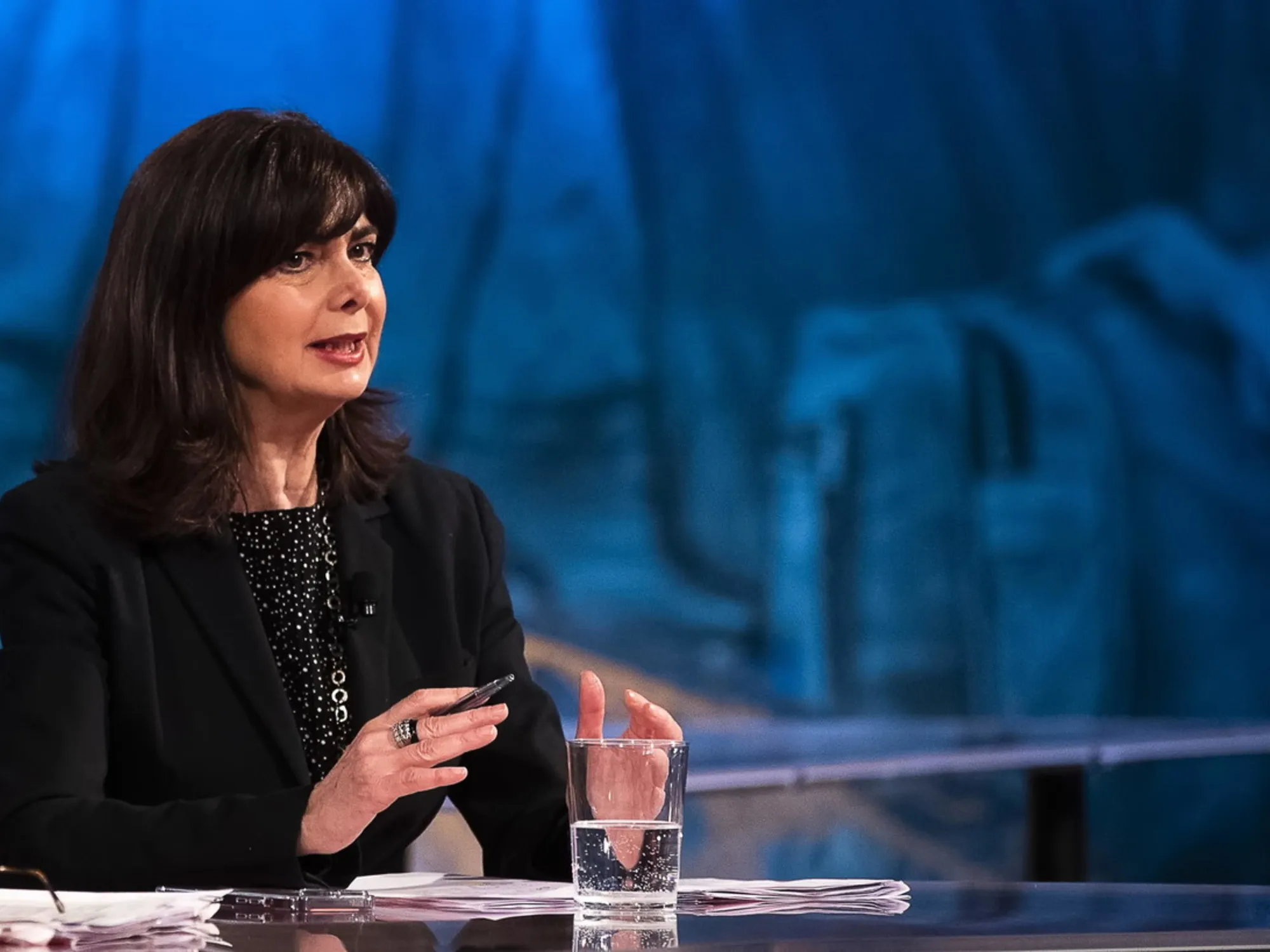 Leggi l'articolo: Le sconcertanti parole di Laura Boldrini su Mario Roggero