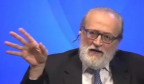 Paolo Becchi contro Paolo Savona: "Come Giorgio Napolitano, la Lega cosa ne dice?"