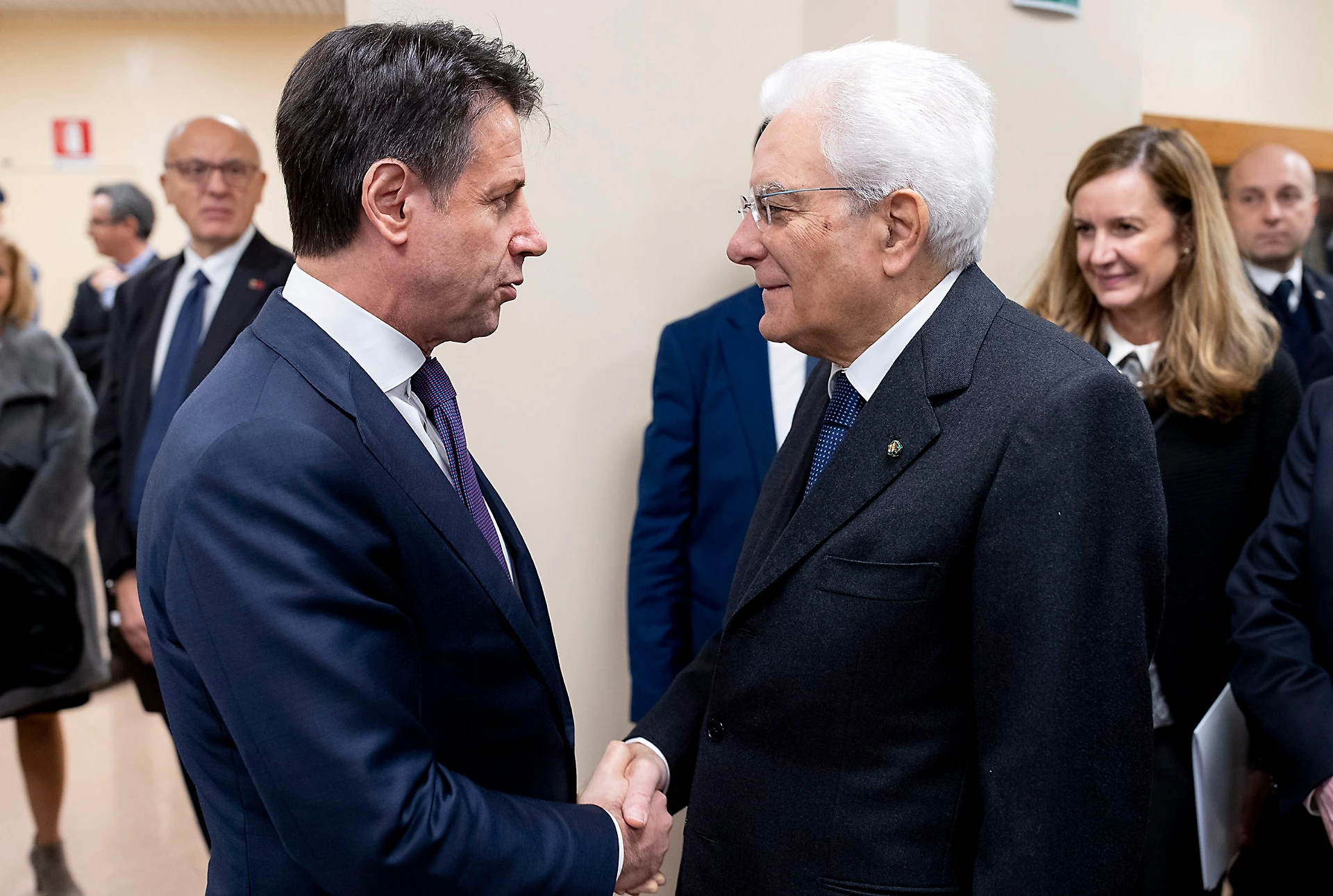 Giuseppe Conte, il retroscena: l'ordine di Sergio Mattarella prima del viaggio a Bruxelles