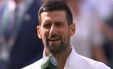 Novak Djokovic spiazza la giornalista: "Ma la tua mente vaga?"