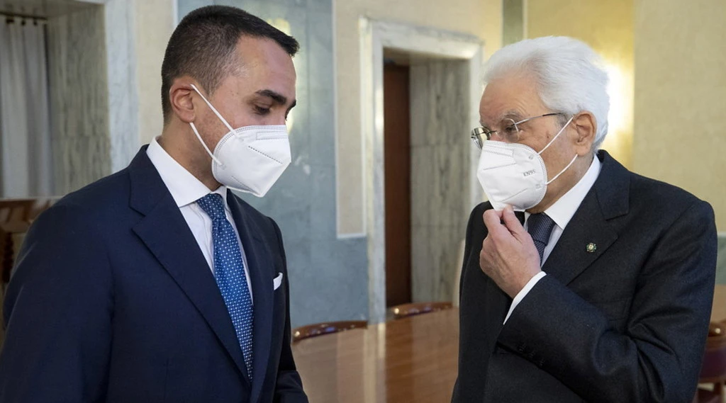 Luigi Di  Maio al Quirinale da Mattarella, tam tam impazzito: "Le dimissioni dei ministri"