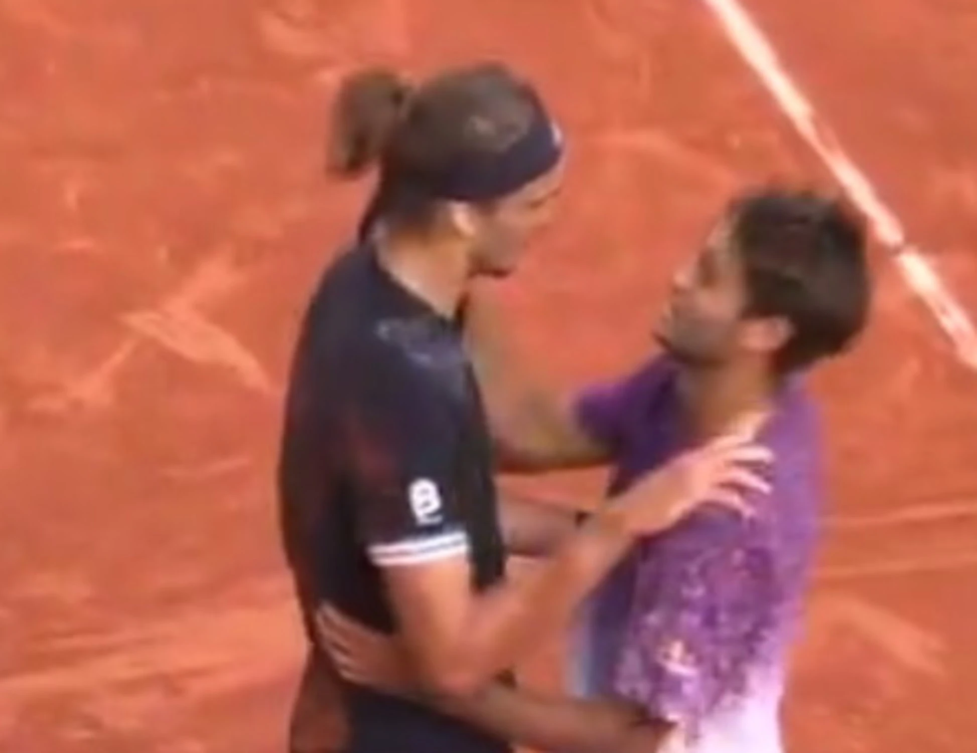 Roland Garros, Cobolli lotta ma non basta: Zverev lo batte in 5 set