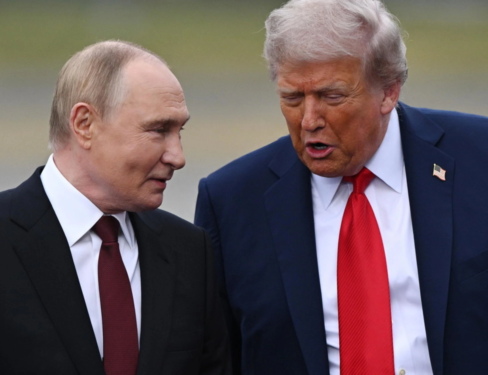 Vertice Anchorage, "Trump ha perso la faccia": il delirio della sinistra