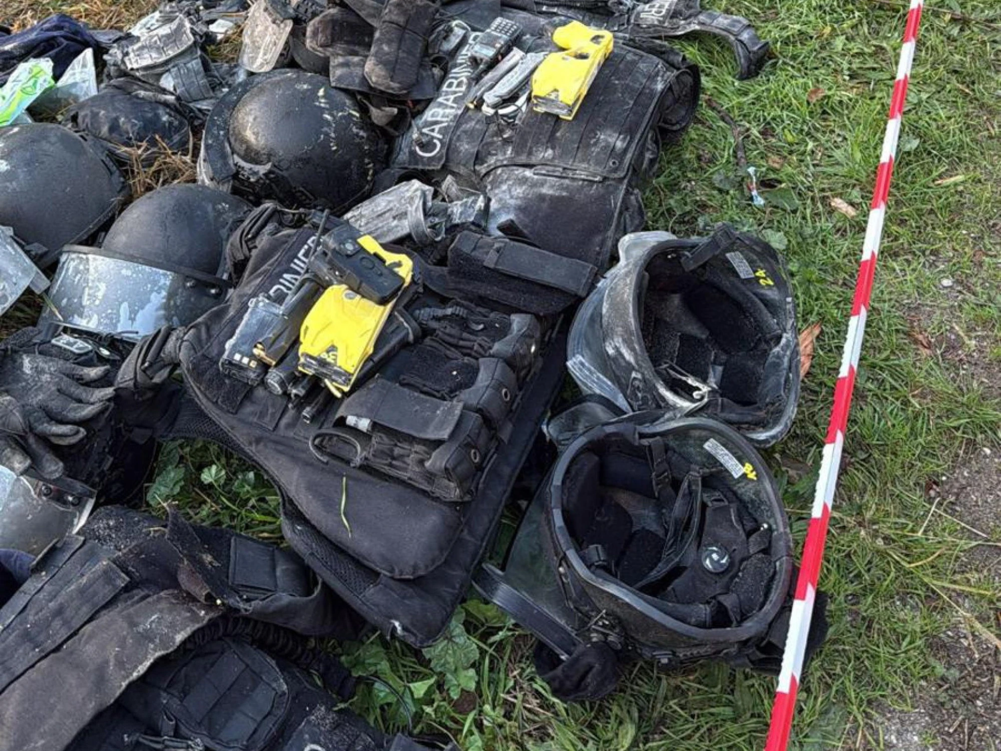 Verona, chi erano i tre carabinieri morti durante lo sgombero. La rabbia e il dolore di Meloni