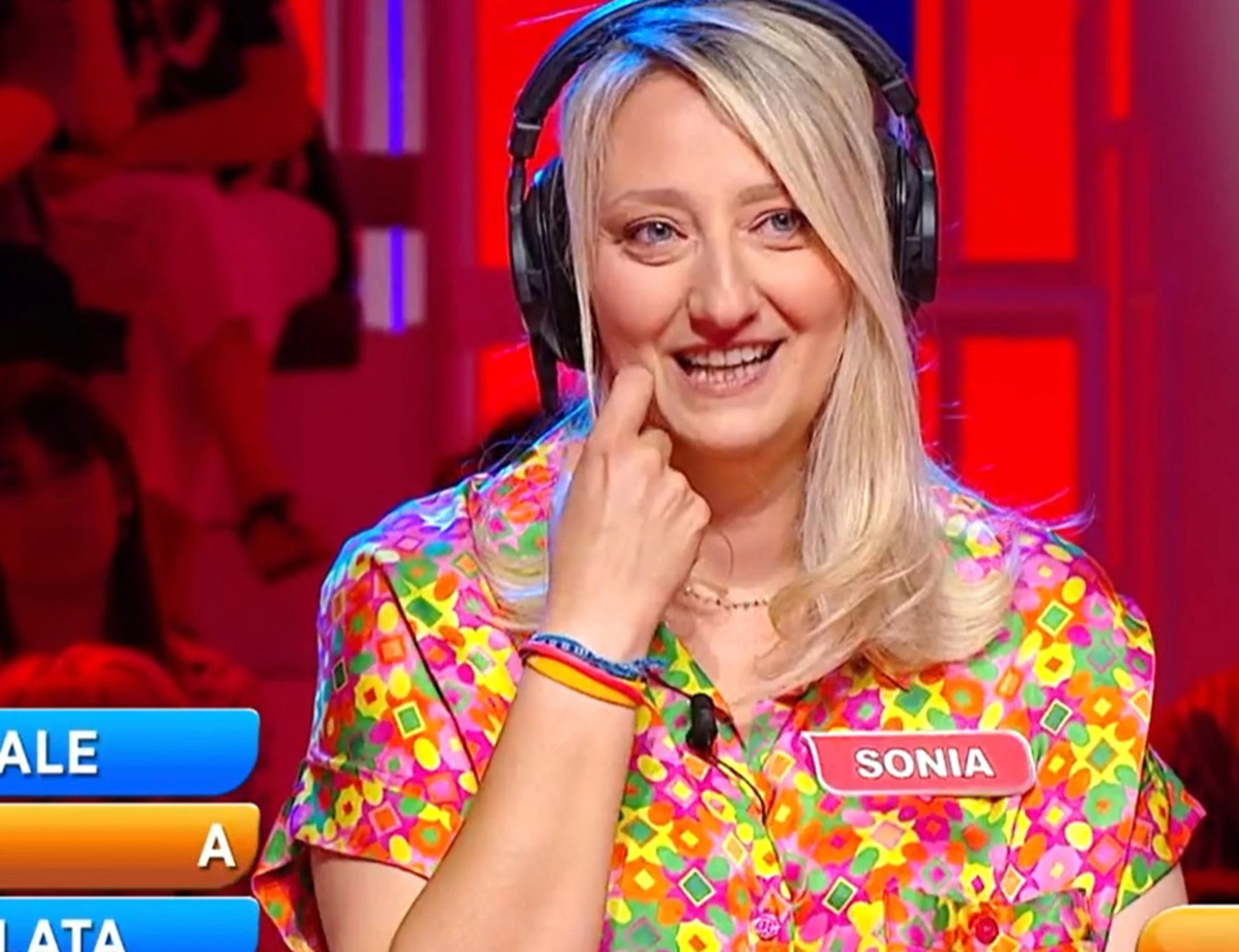Reazione a catena, "ci vuole l'arbitro!": caos sui Niente in ordine