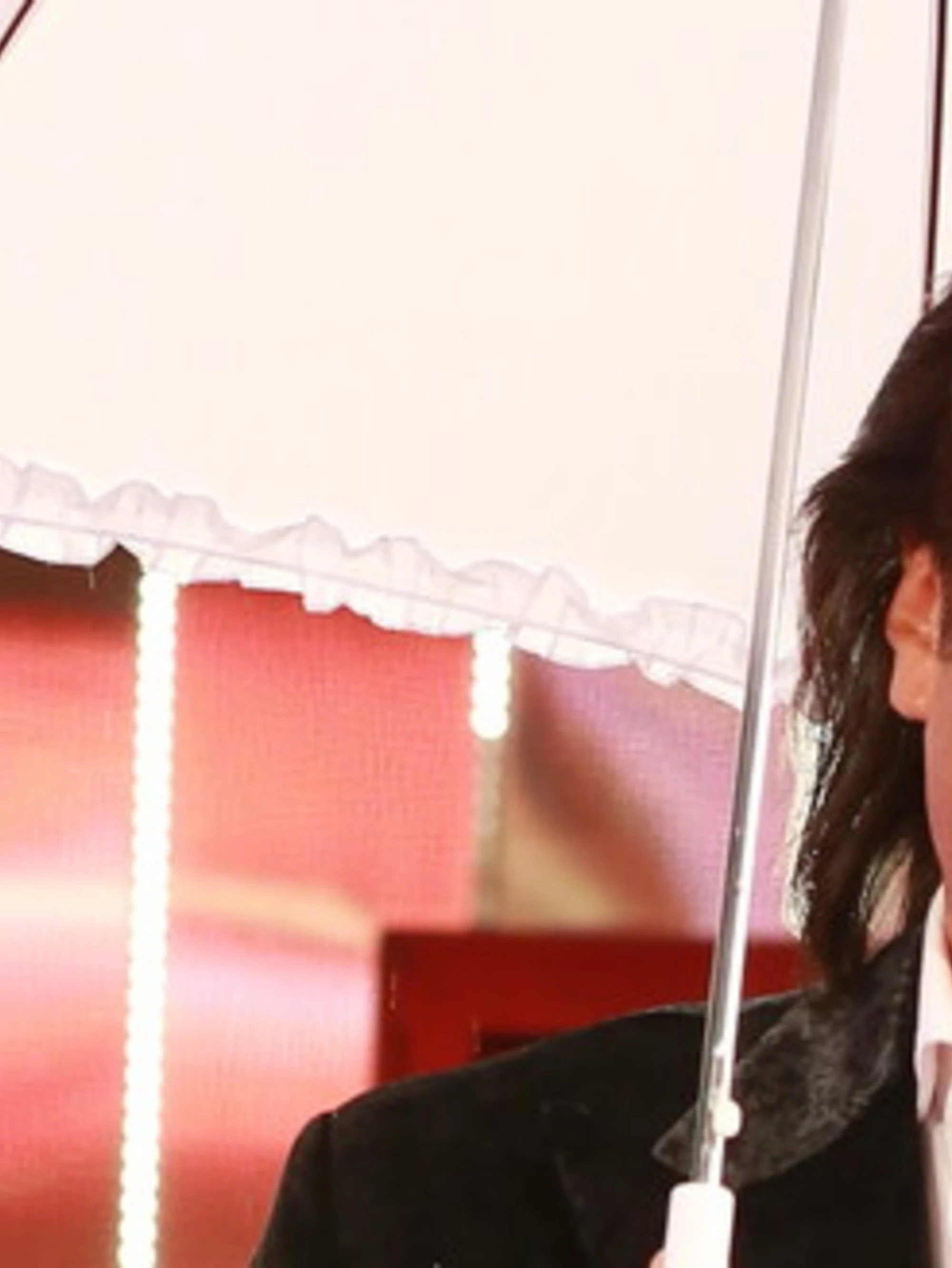 Valerio Merola si confessa: "Ho avuto 3mila donna. Ora il libro di ricette hot"