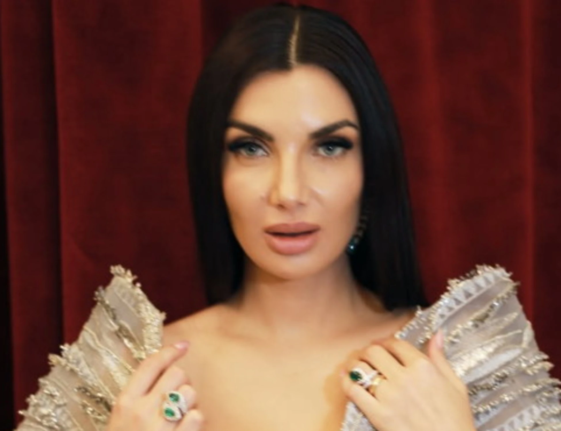 Elettra Lamborghini, lite col fan: "Inutile...", "Nemmeno un saluto"