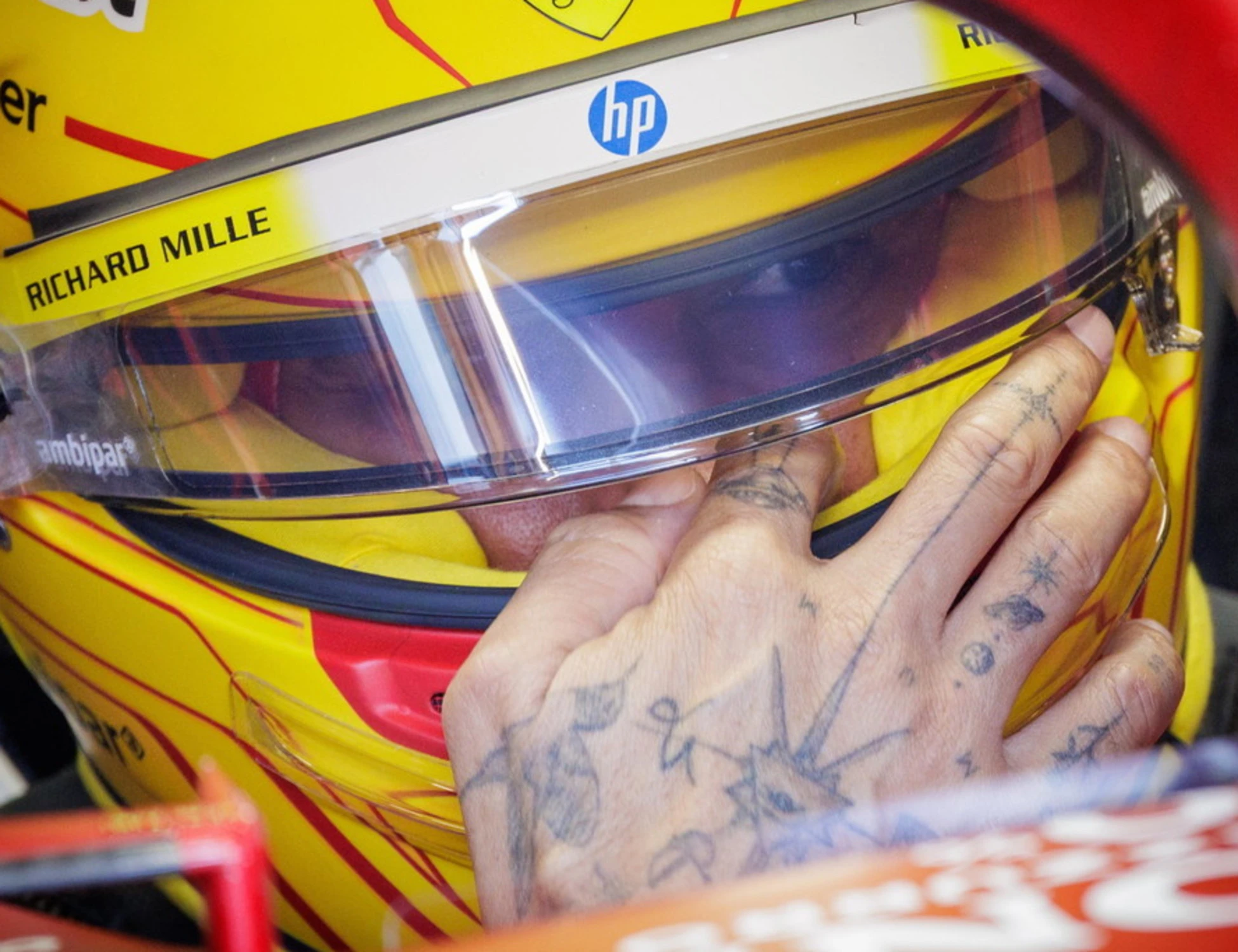 Lewis, testacoda e disastro a Spa: &quot;Prima volta nella mia carriera&quot;