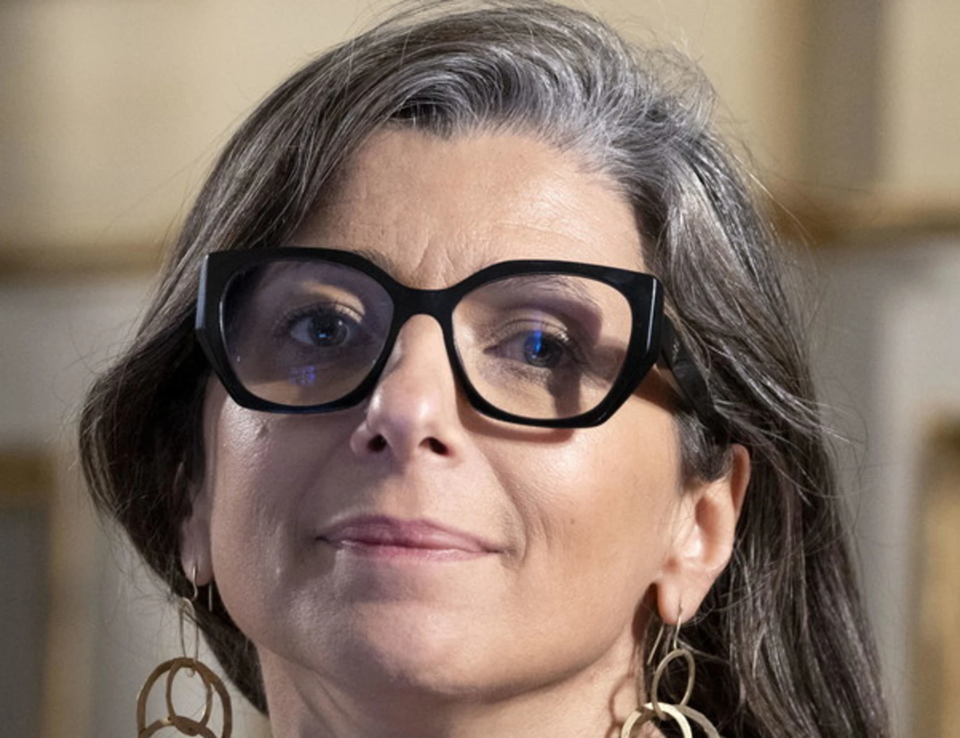 Francesca Albanese, la visita alla ristoratrice che caccia gli ebrei