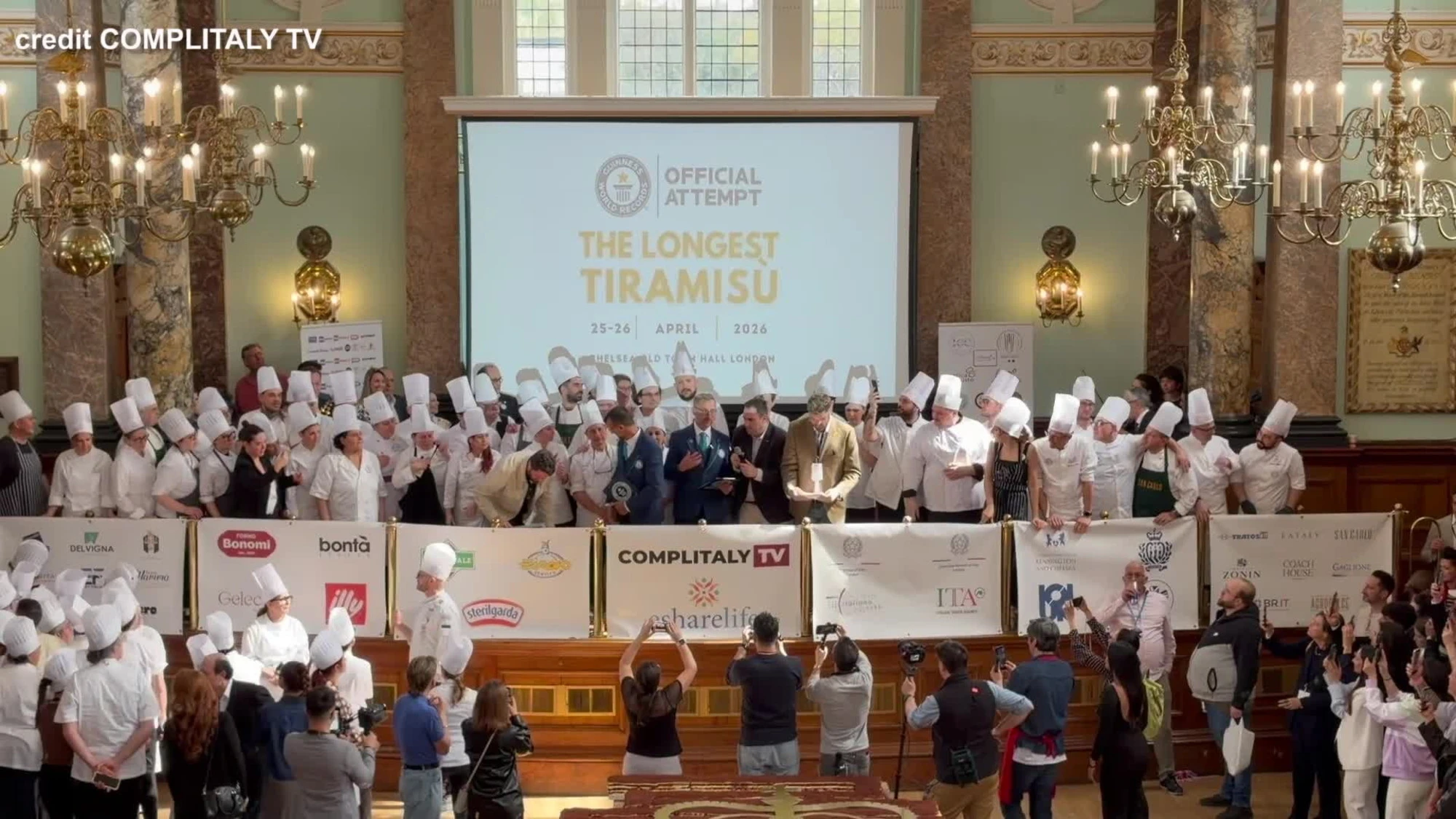 Londra, tiramisù dei record: è il più lungo del mondo