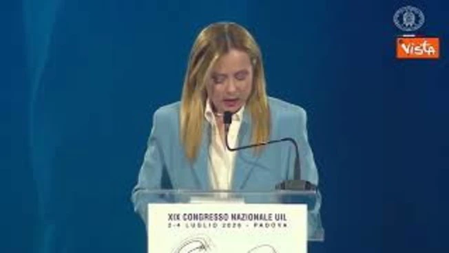 Meloni a Congresso Uil: Confronto con sindacati cifra dell’azione del Governo