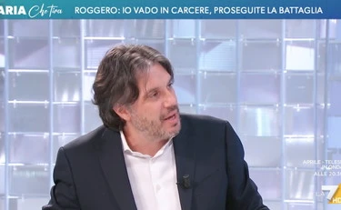 L'Aria che tira, Silvestri estremo su Roggero: "Legittima difesa? No, un'esecuzione"