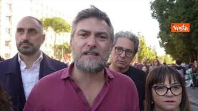 https://media.liberoquotidiano.it/x8gQTJVRpME6QLXV3SLXqd7nzpenLuLgsop3UvYLT6k/width:800/quality:90/aW1hZ2VzLzIwMjUvMTAvMDQvMTYwMTEyODg1LWQ2ZTFkZGM2LWE0NGEtNGQ5OS1hNjhkLWRiNmQ2OTAwNzBhYS5qcGc.webp