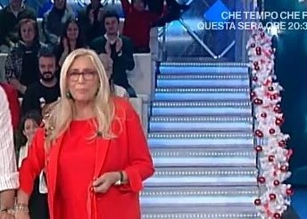 Domenica In, pronti via e Mara Venier sbrocca in diretta: "Questa non è la mia", imprevisto in studio