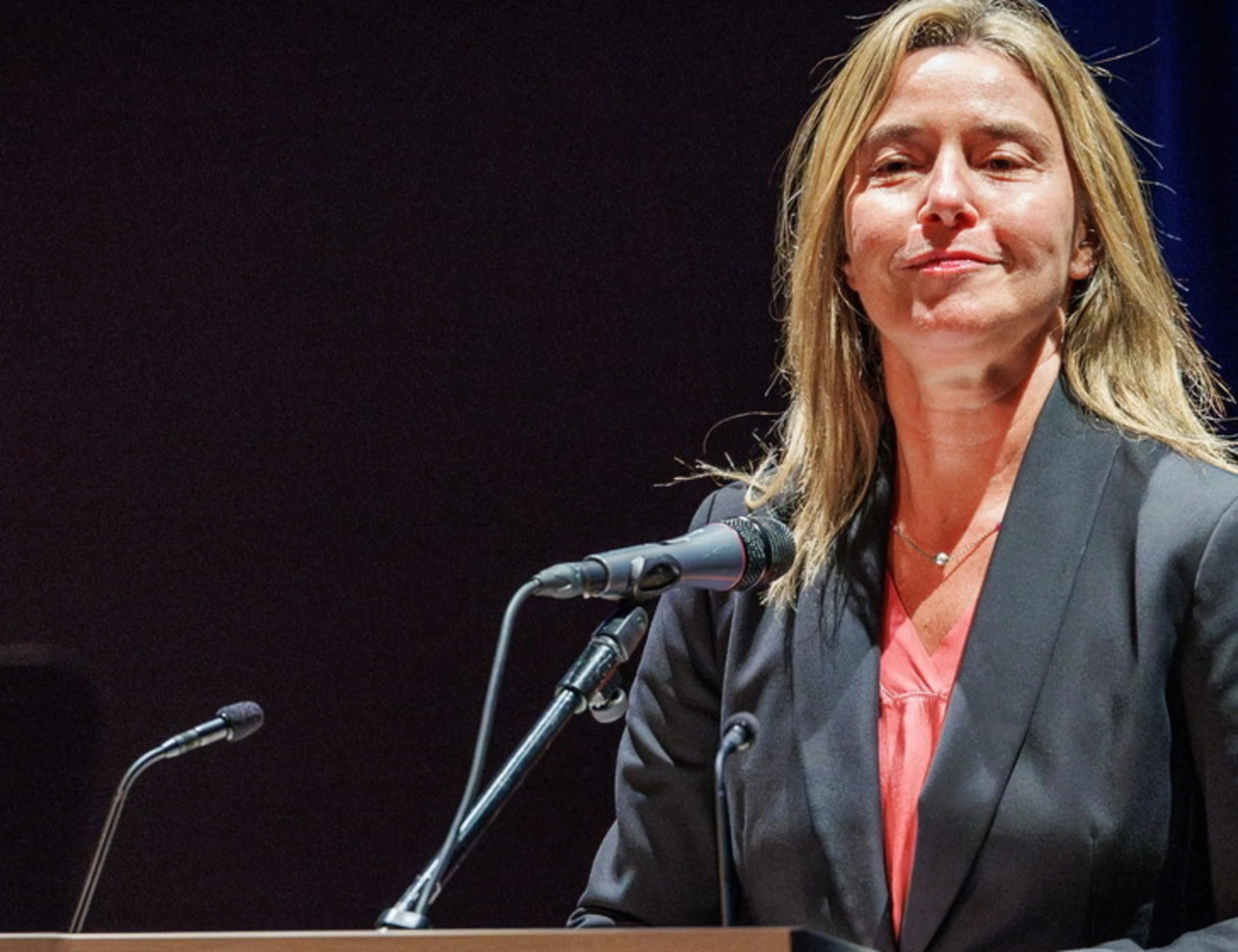 Mogherini, "nessun pericolo di fuga": rilasciata nella notte, cosa succede ora